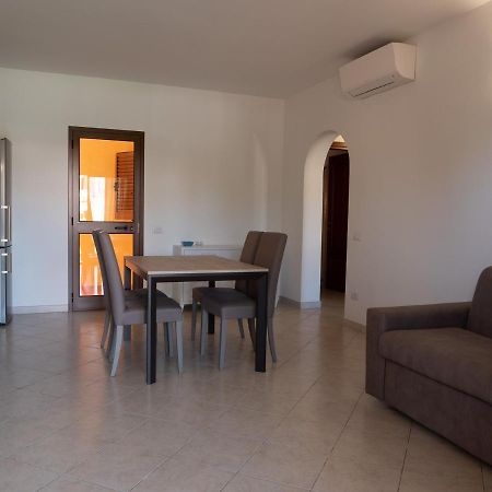 Casa Vacanza La Suaredda San Teodoro  Extérieur photo