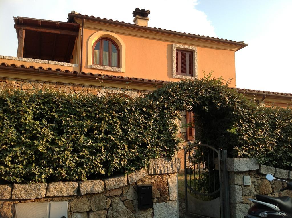 Casa Vacanza La Suaredda San Teodoro  Chambre photo
