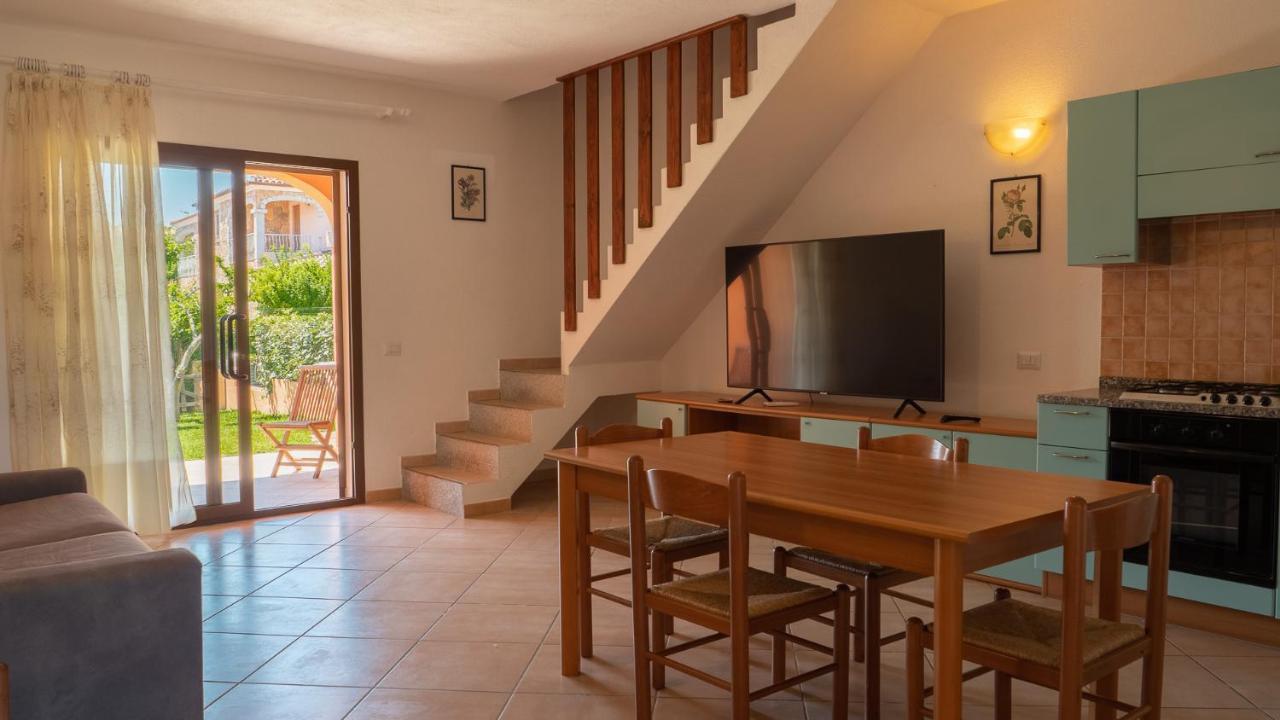 Casa Vacanza La Suaredda San Teodoro  Extérieur photo