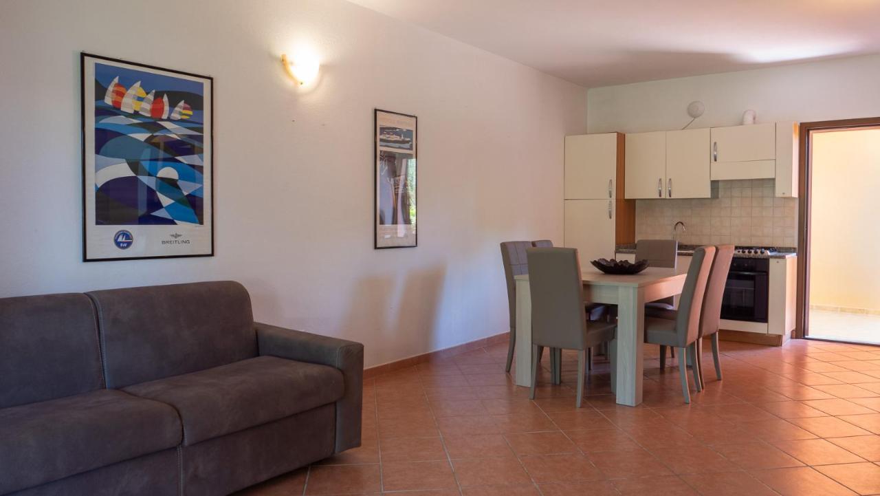 Casa Vacanza La Suaredda San Teodoro  Extérieur photo