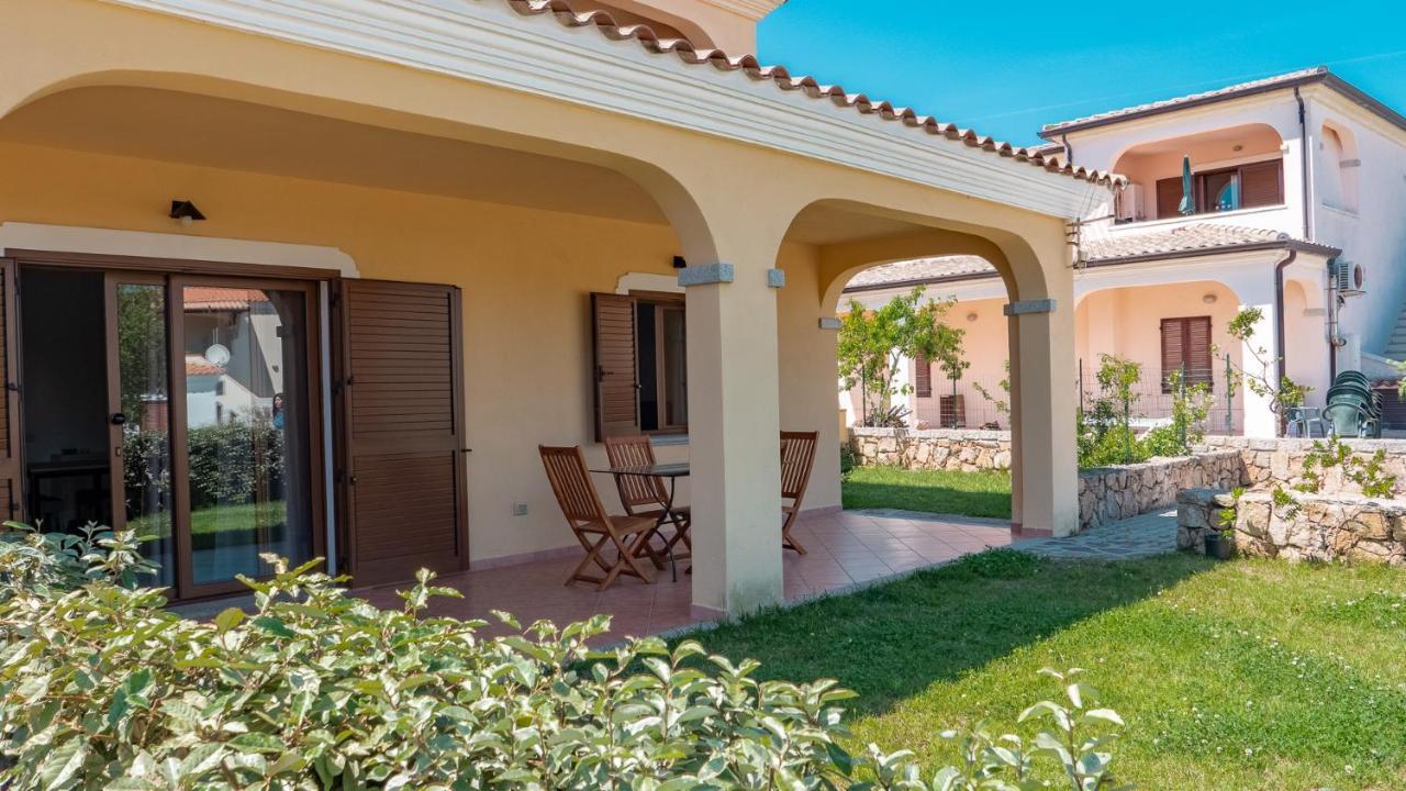 Casa Vacanza La Suaredda San Teodoro  Extérieur photo