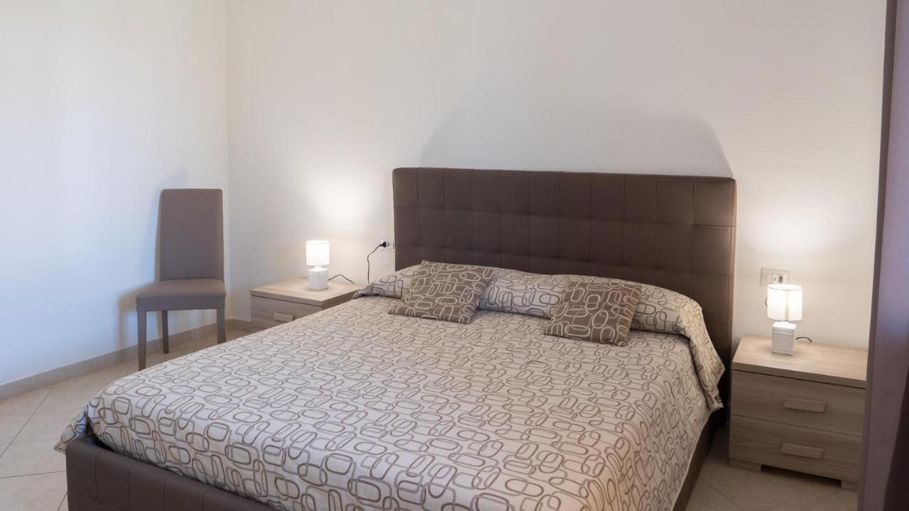 Casa Vacanza La Suaredda San Teodoro  Extérieur photo