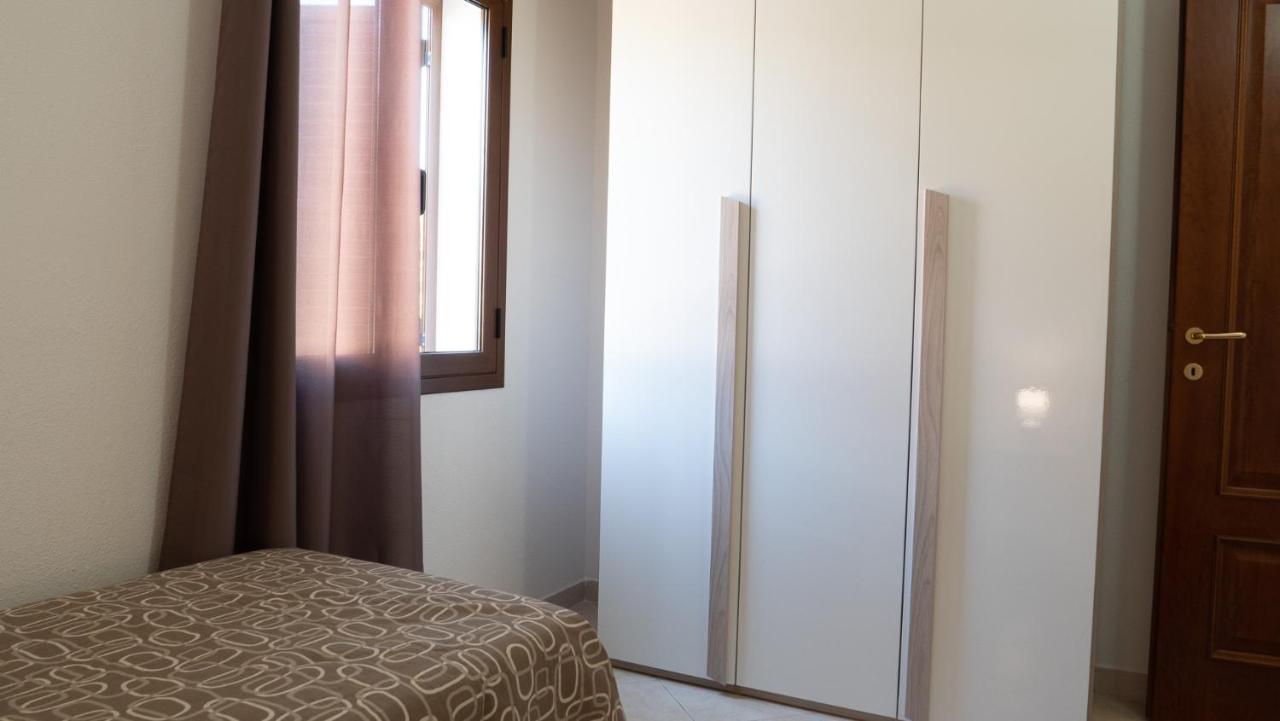 Casa Vacanza La Suaredda San Teodoro  Extérieur photo