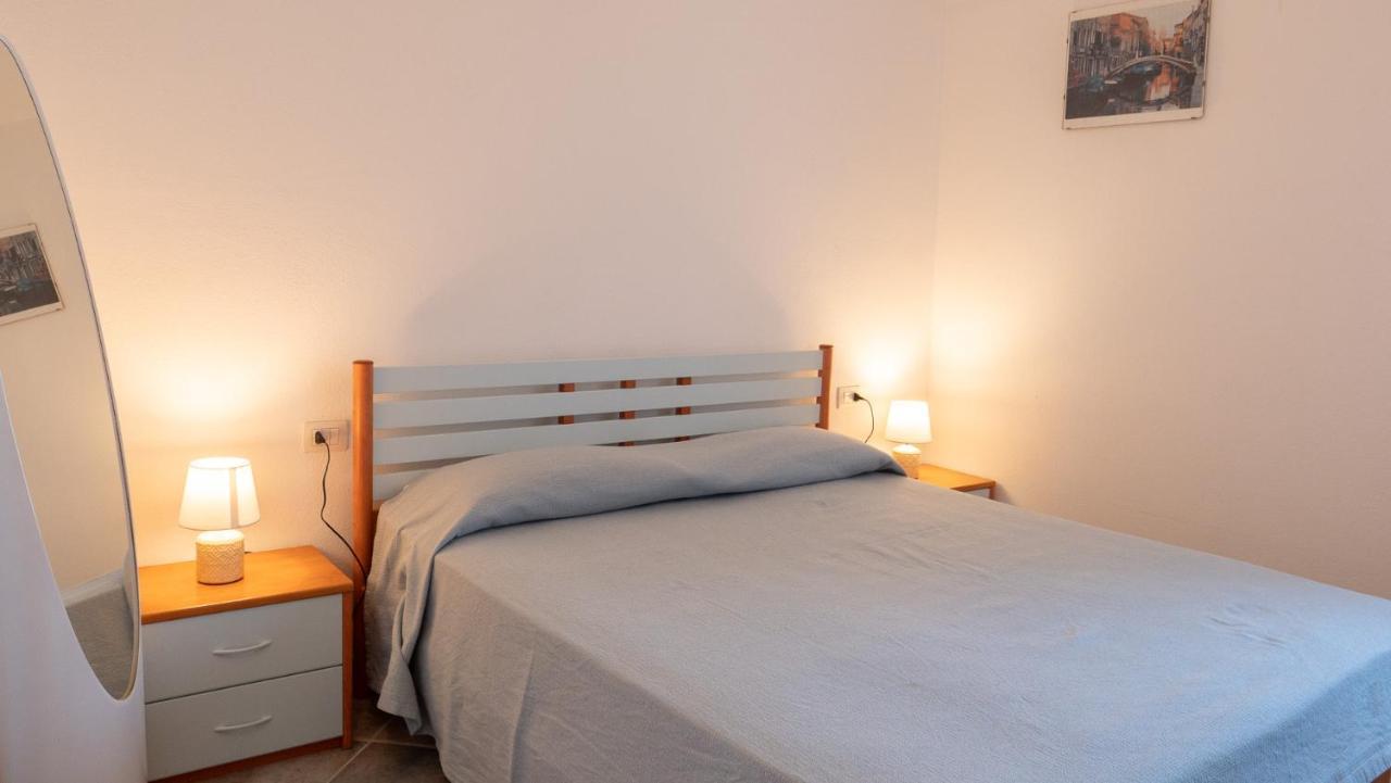 Casa Vacanza La Suaredda San Teodoro  Extérieur photo