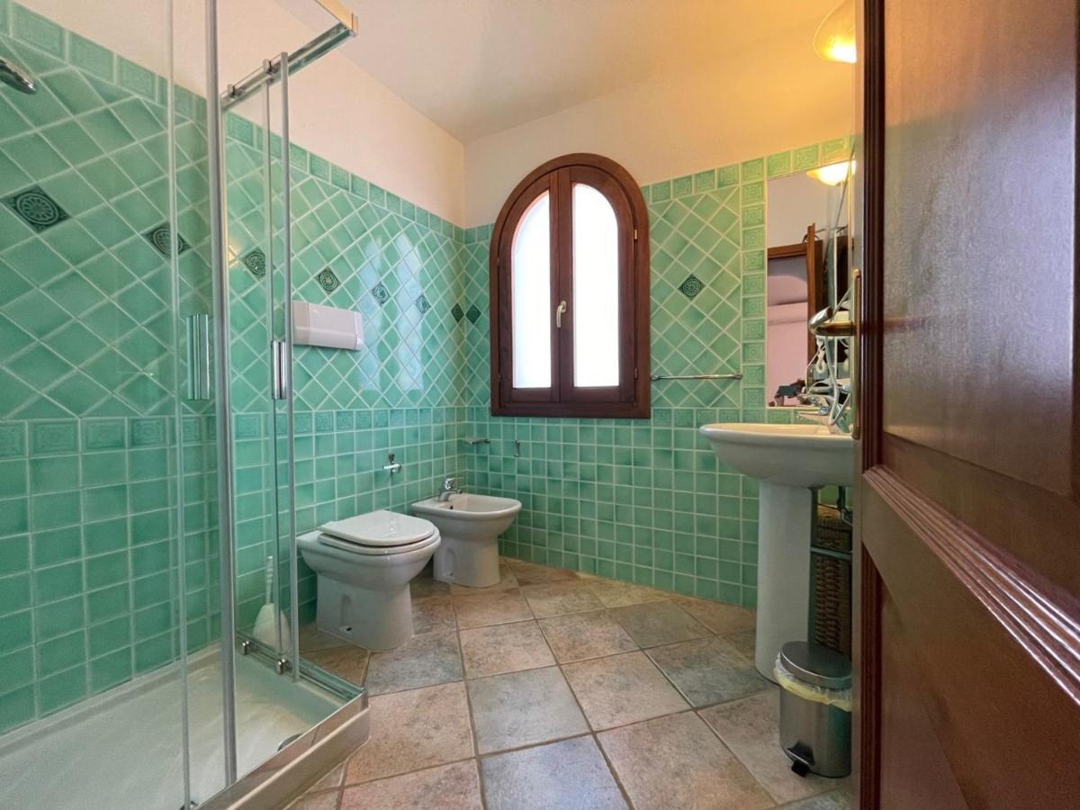 Casa Vacanza La Suaredda San Teodoro  Extérieur photo
