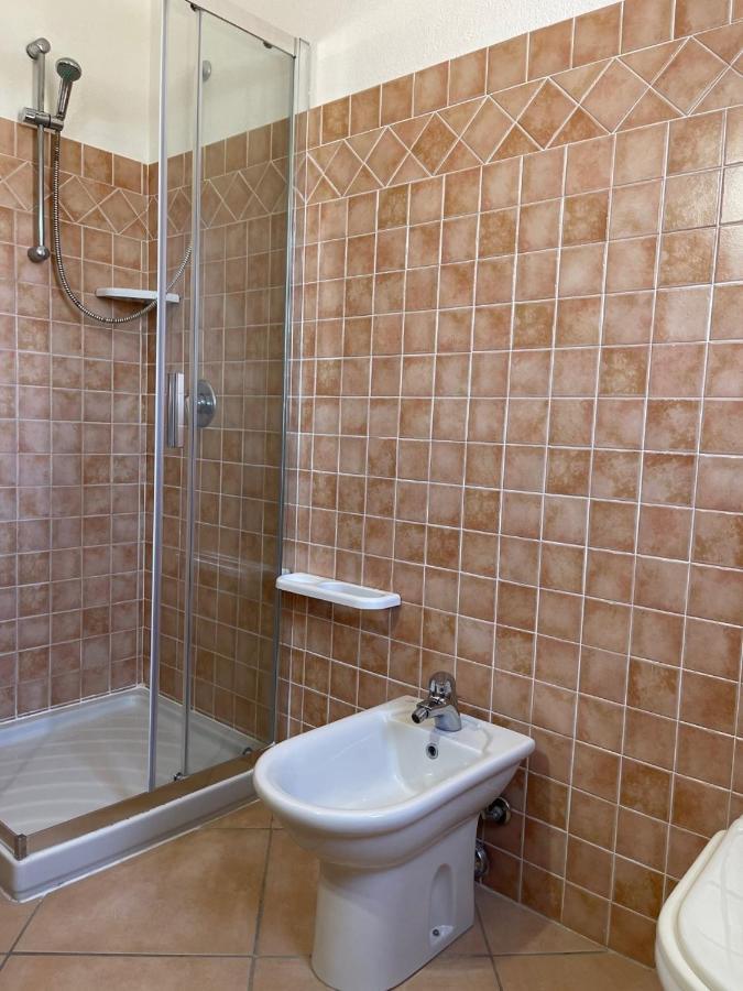 Casa Vacanza La Suaredda San Teodoro  Extérieur photo